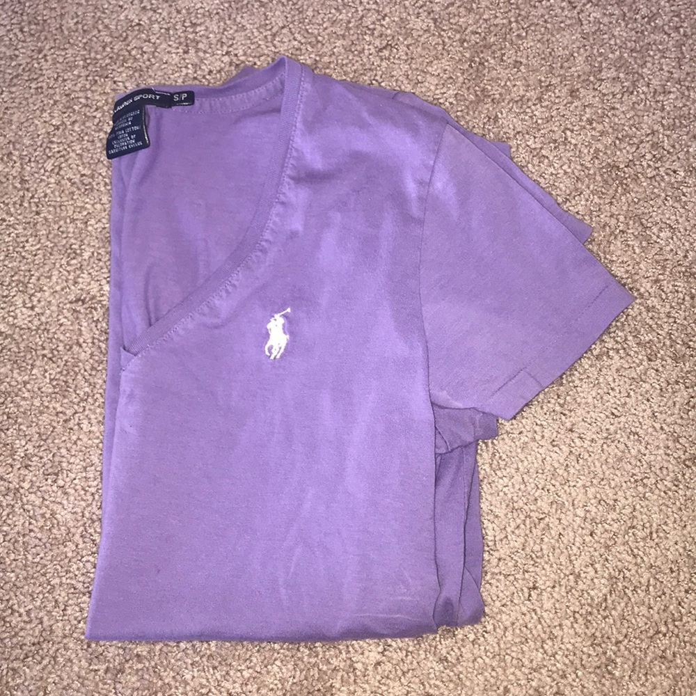 Women’s polo v-neck short sleeve shirt